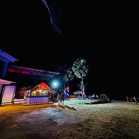 Guitar Bay Arugambay Hotel Vịnh Arugam Ngoại thất bức ảnh