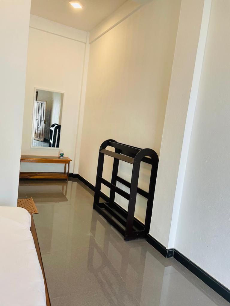 Guitar Bay Arugambay Hotel Vịnh Arugam Ngoại thất bức ảnh